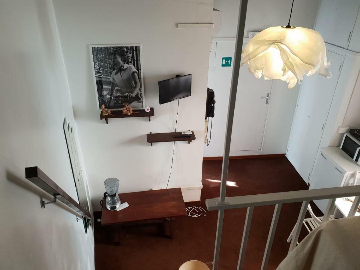 Camilla Apartment Рим Екстериор снимка