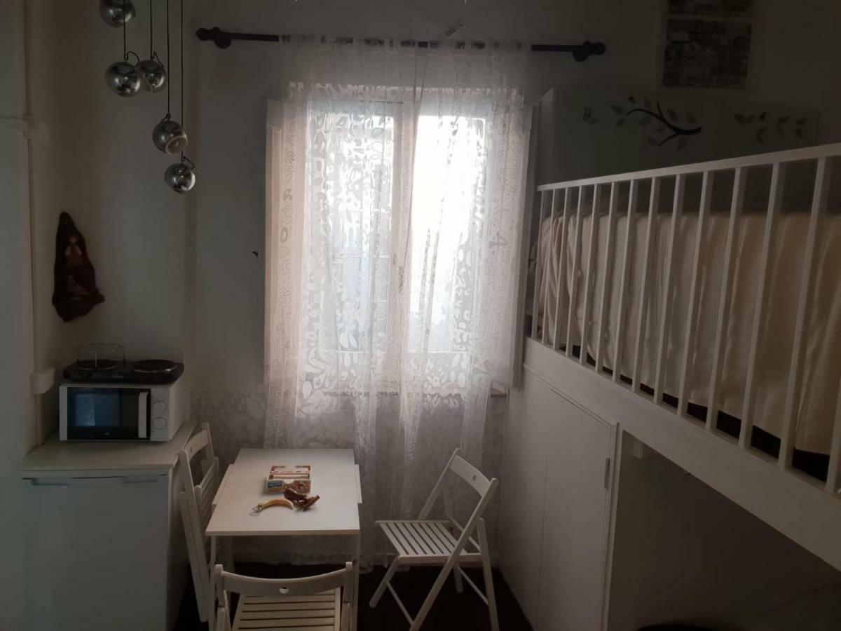 Camilla Apartment Рим Екстериор снимка