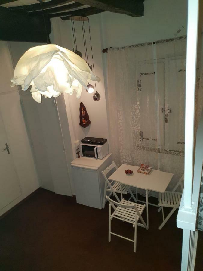 Camilla Apartment Рим Екстериор снимка